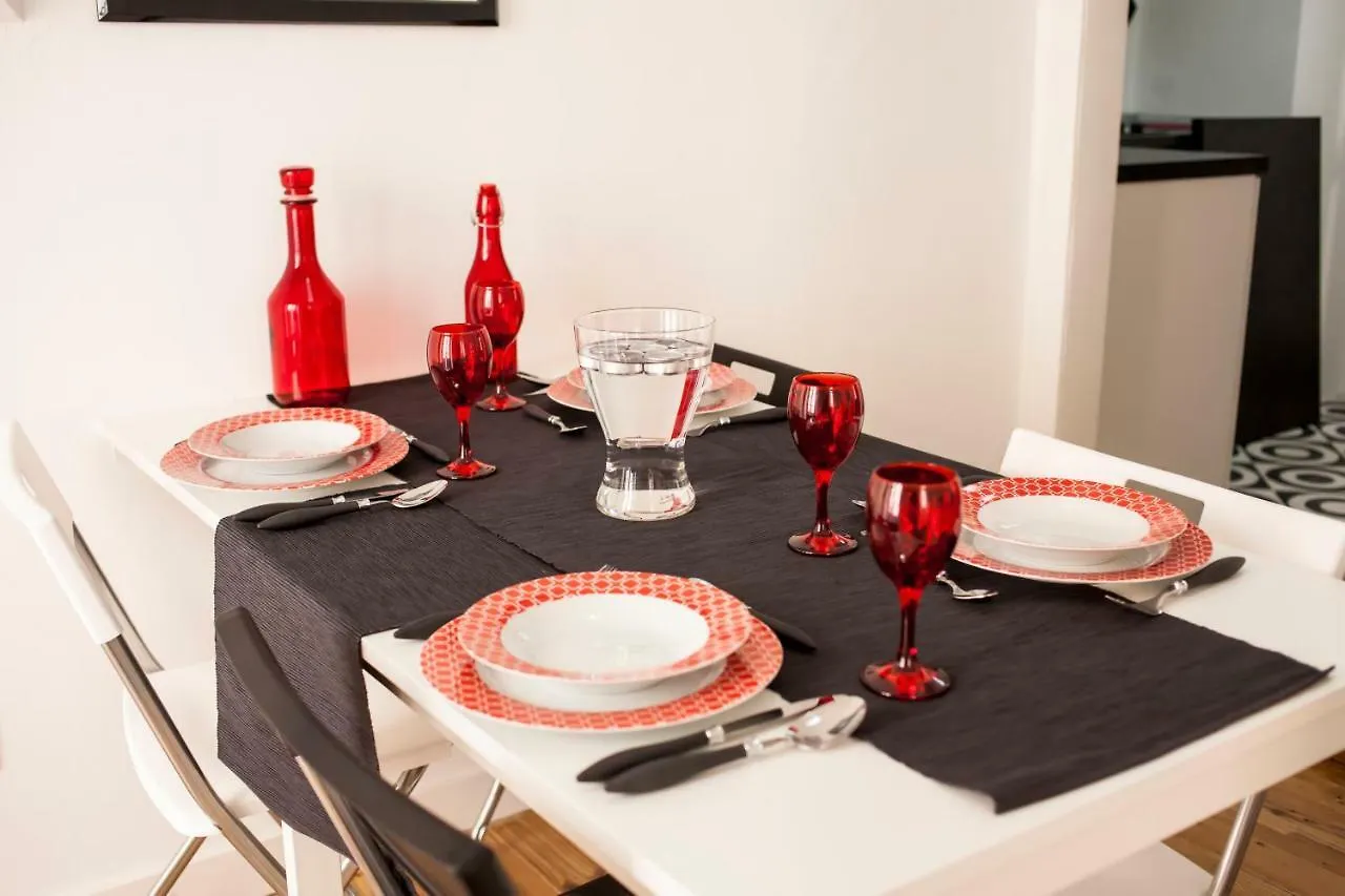 Cool Lisbon Apartment 0*,  Португалия